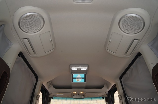 【ホンダ N BOX+ 発表】車中泊アイテムも発売…写真蔵