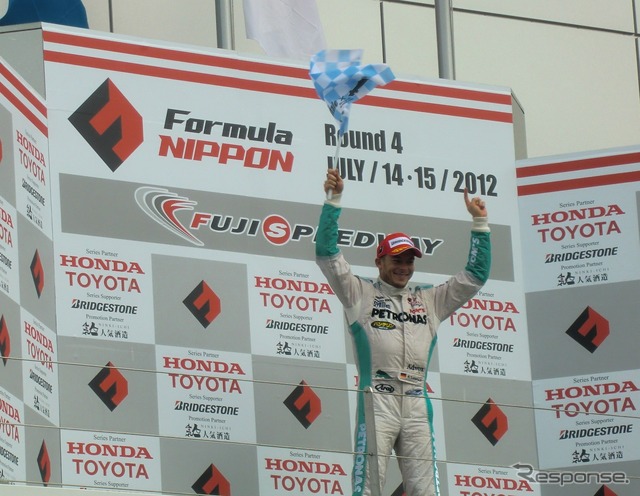 予選での失敗など関係なし。好スタートと終盤の連続パッシングで今季2勝目を挙げたロッテラー。