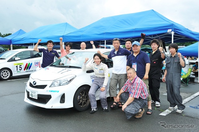 仲村理香さんとレース仲間の方々