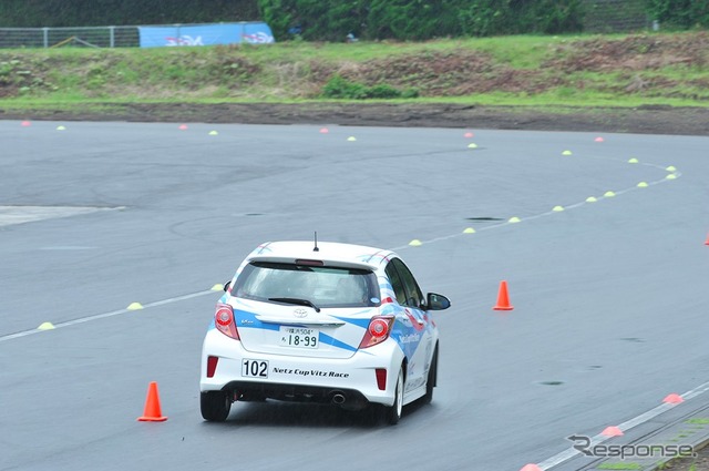 ネッツスポーツモデル試乗会のようす