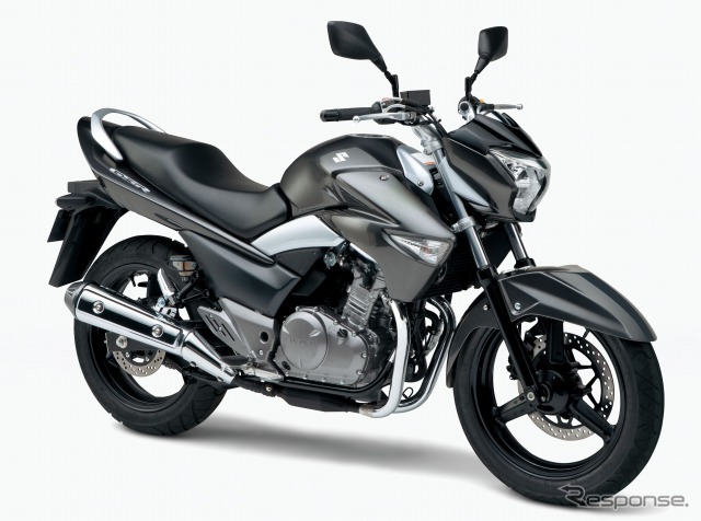 スズキ GSR250