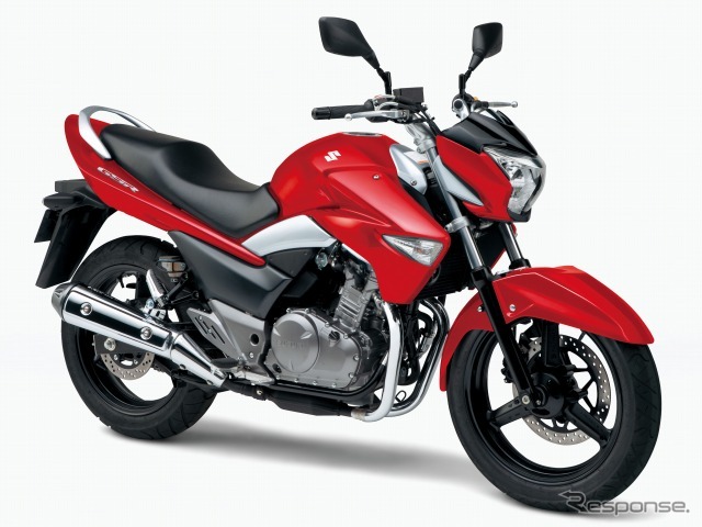 スズキ GSR250