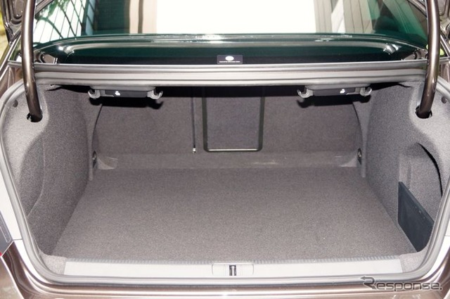 フォルクスワーゲン CC 1.8TSI テクノロジーパッケージ