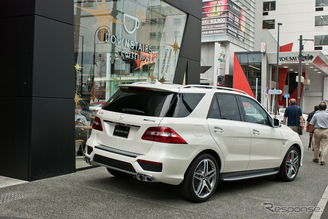 メルセデスベンツ コネクション 1st Anniversary…写真蔵