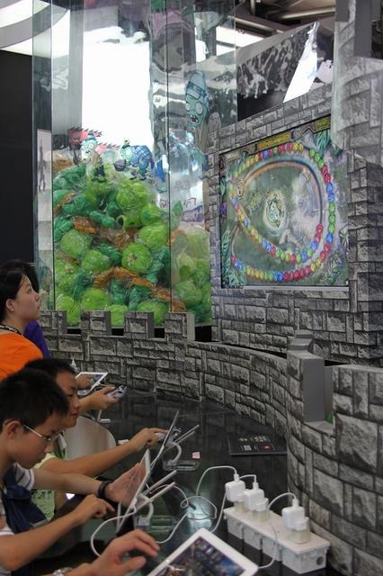 【China Joy 2012】EA &amp; PopCapブースはデジタルタイトルがズラリ