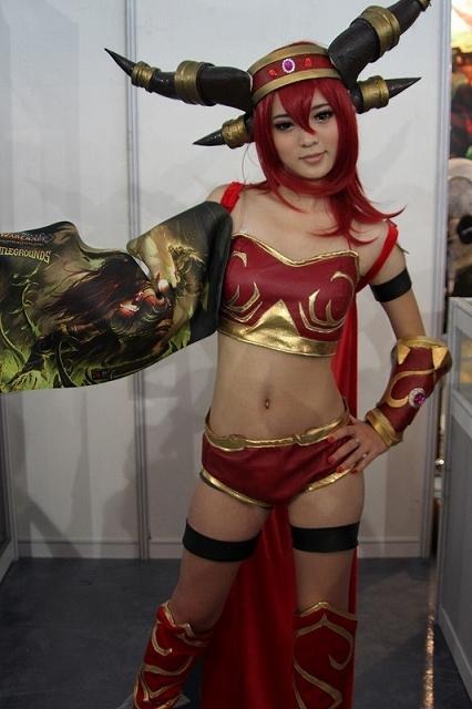 【China Joy 2012】とれたて中国美人をお届け！ゲームショウを彩るコンパニオンたち200枚(1)