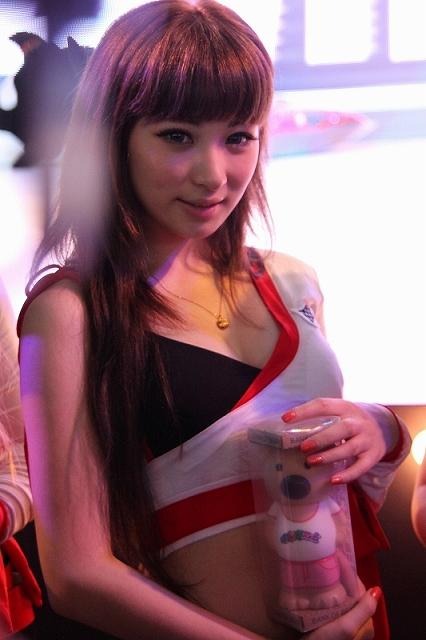 【China Joy 2012】とれたて中国美人をお届け！ゲームショウを彩るコンパニオンたち200枚(1)