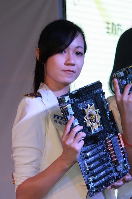 【China Joy 2012】これでラスト!2012年を飾った美人コンパニオンたち