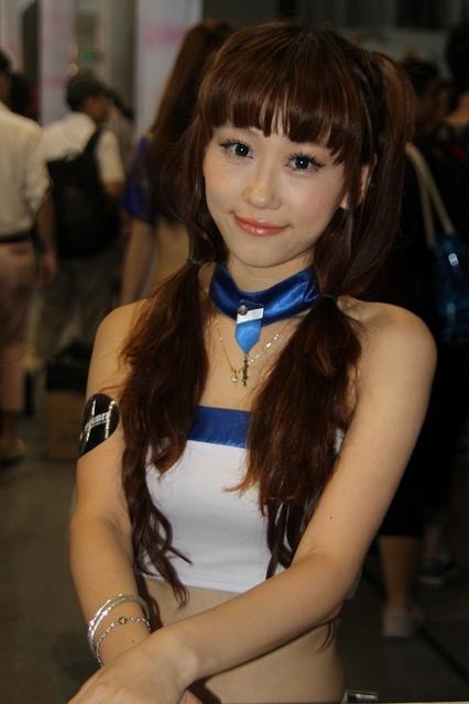 【China Joy 2012】熱気にも負けない!2日目の中国美女コンパニオンを紹介