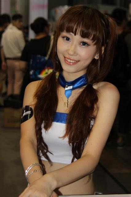 【China Joy 2012】熱気にも負けない!2日目の中国美女コンパニオンを紹介