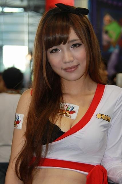 【China Joy 2012】熱気にも負けない!2日目の中国美女コンパニオンを紹介