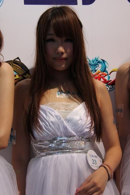 【China Joy 2012】熱気にも負けない!2日目の中国美女コンパニオンを紹介
