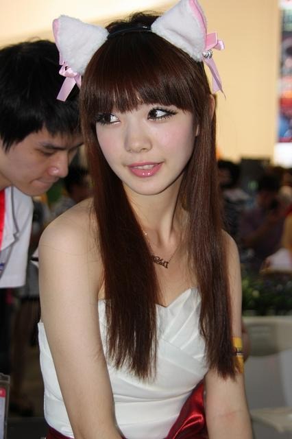【China Joy 2012】熱気にも負けない!2日目の中国美女コンパニオンを紹介