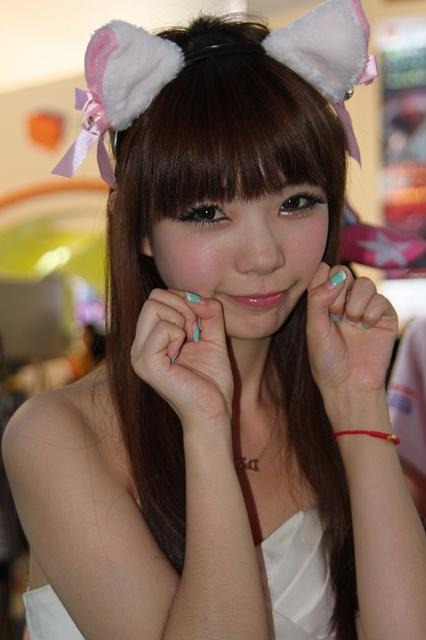 【China Joy 2012】熱気にも負けない!2日目の中国美女コンパニオンを紹介