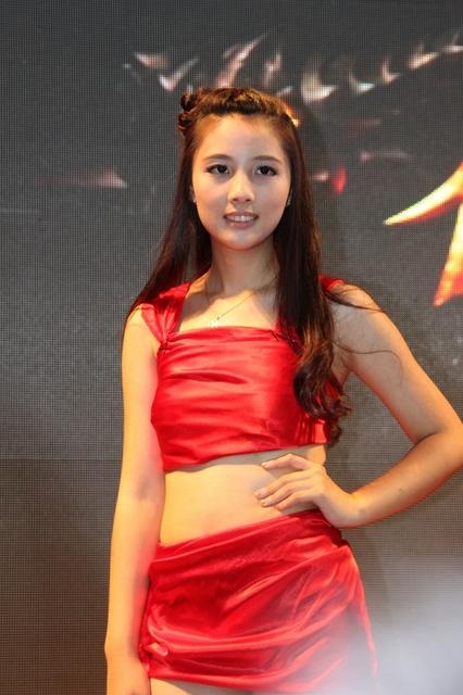 【China Joy 2012】熱気にも負けない!2日目の中国美女コンパニオンを紹介