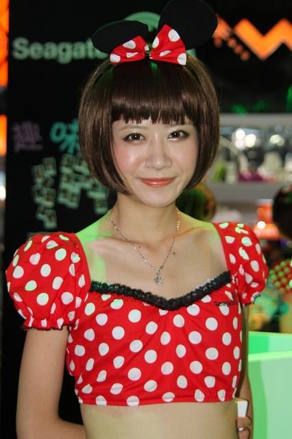 【China Joy 2012】熱気にも負けない!2日目の中国美女コンパニオンを紹介