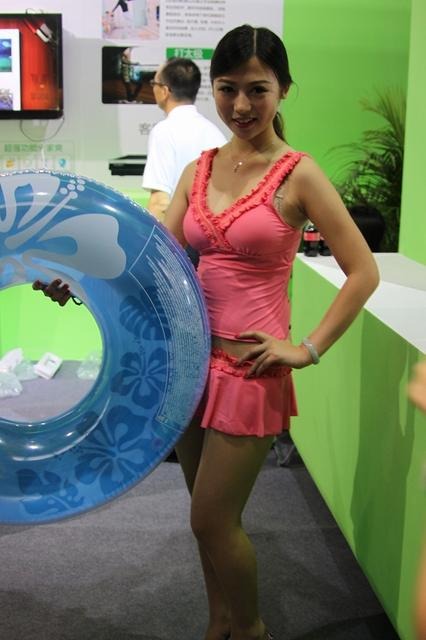 【China Joy 2012】熱気にも負けない!2日目の中国美女コンパニオンを紹介