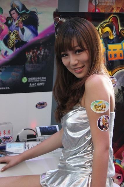 【China Joy 2012】熱気にも負けない!2日目の中国美女コンパニオンを紹介