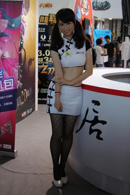 【China Joy 2012】熱気にも負けない!2日目の中国美女コンパニオンを紹介