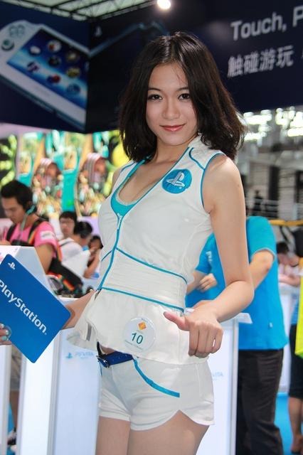【China Joy 2012】熱気にも負けない!2日目の中国美女コンパニオンを紹介