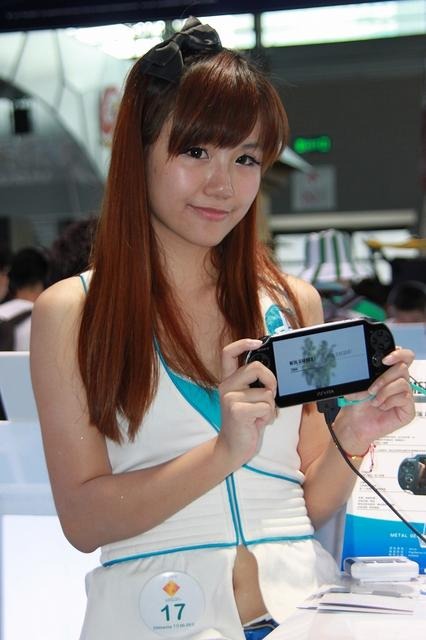 【China Joy 2012】熱気にも負けない!2日目の中国美女コンパニオンを紹介