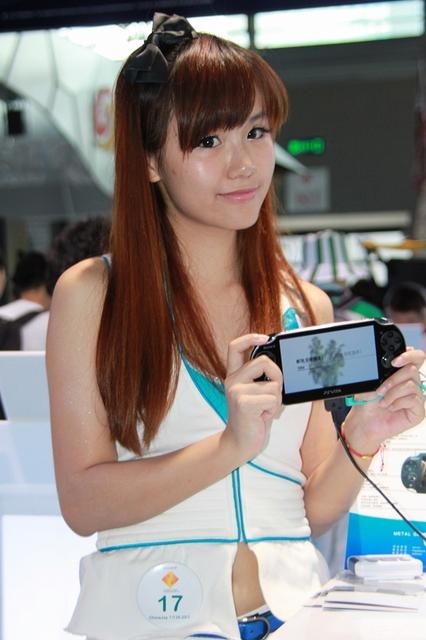 【China Joy 2012】熱気にも負けない!2日目の中国美女コンパニオンを紹介
