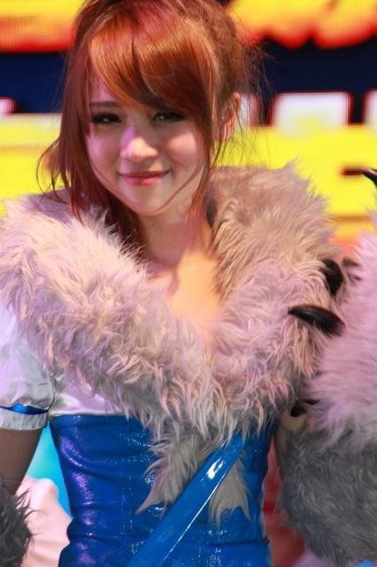 【China Joy 2012】熱気にも負けない!2日目の中国美女コンパニオンを紹介