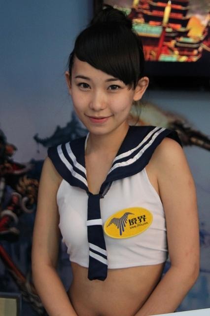 【China Joy 2012】熱気にも負けない!2日目の中国美女コンパニオンを紹介