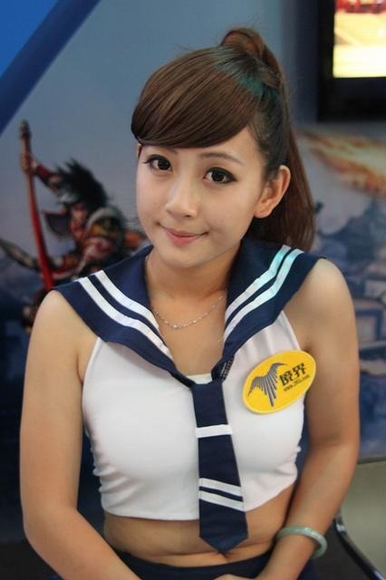 【China Joy 2012】熱気にも負けない!2日目の中国美女コンパニオンを紹介