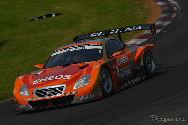 伊藤大輔/大嶋和也組のENEOS SUSTINA SC430