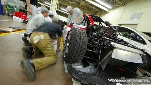 三菱 パイクスピーク参戦車両 開発のようす