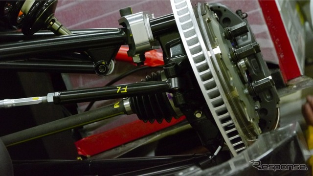 三菱 パイクスピーク参戦車両 開発のようす