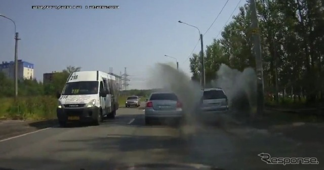 ロシアで起きた2台のトヨタ車による交通トラブルの一部始終