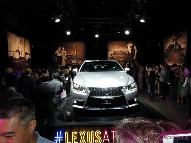 レクサスLSの2013年モデル(米国仕様)