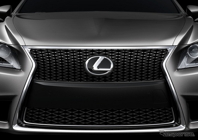 レクサスLSの2013年モデル(米国仕様)