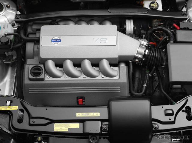 【パリモーターショー04】ボルボ『XC90』にV8エンジン