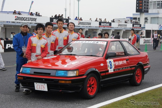 日本EVフェスティバル2011の様子