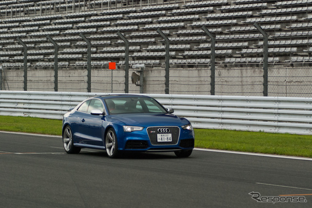 アウディ RS5