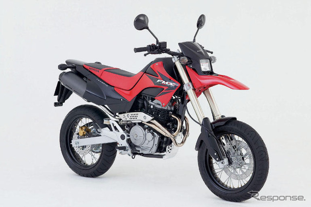 【インターモト04】ホンダ、欧州市場向け2005年モデル発表