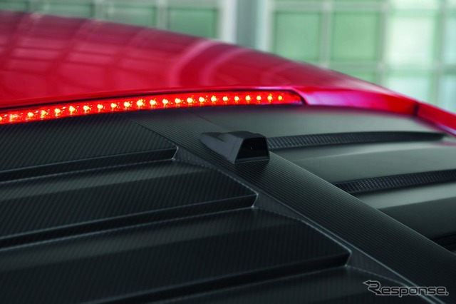 アウディR8 eトロンに採用されるデジタルリアビューミラー