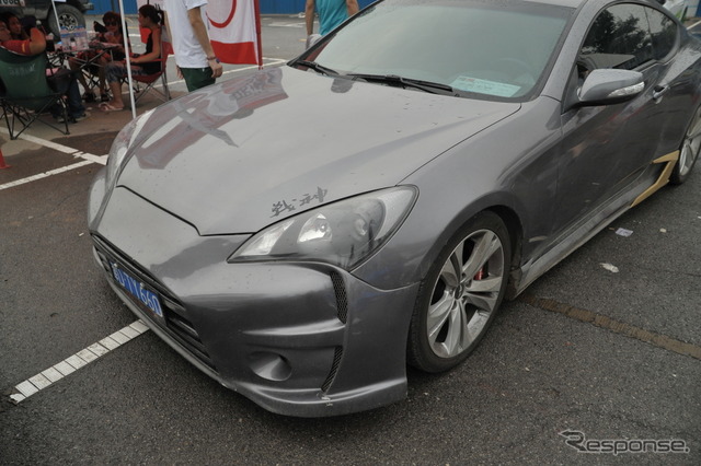ヒュンダイROHENS COUPE