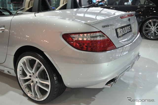 ブラバスブースのメルセデスベンツSLK(R172)