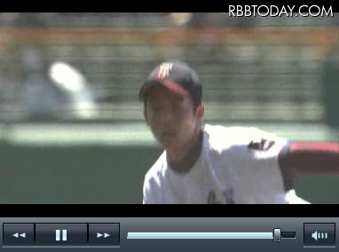 松井裕樹投手の投球シーン