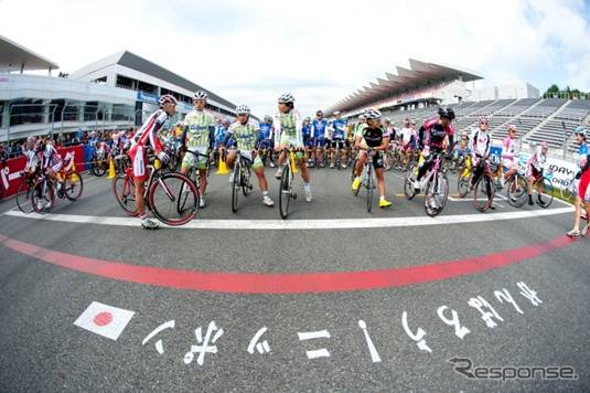 参加台数2000台超、自転車レース「富士チャレンジ200」開催