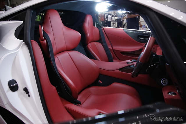 レクサス LFA