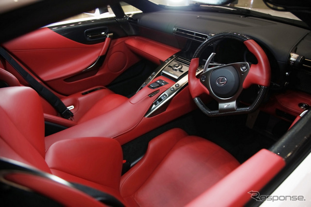 レクサス LFA