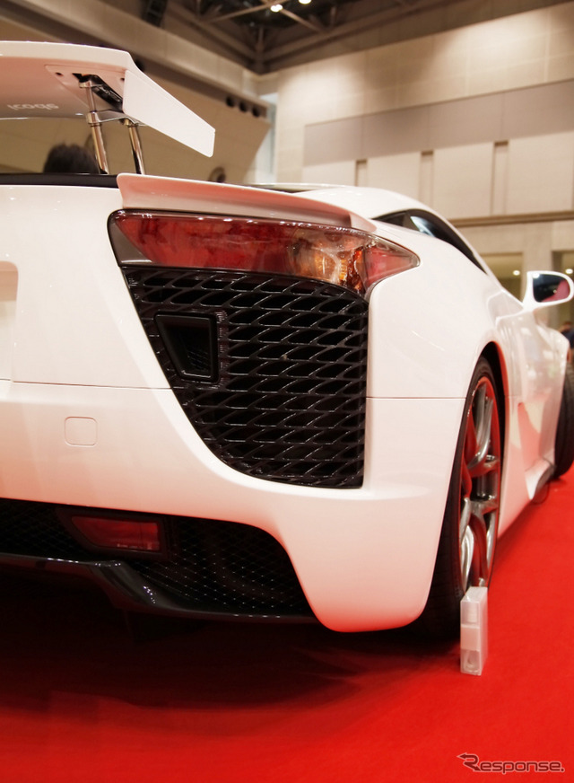 レクサス LFA