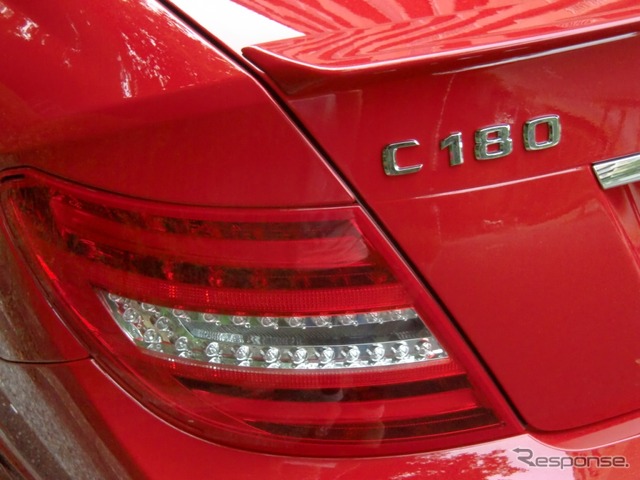 メルセデスベンツ C180ブルーエフィシェンシーアバンギャルド