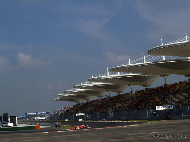 【F1中国GP】予選…佐藤琢磨、シューマッハの一番手後ろ