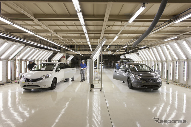 日産自動車九州(福岡県苅田町)で開いた新型『ノート』の発表会